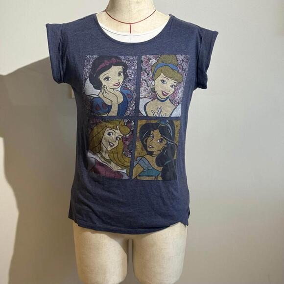 Tops - Disney Princess T-Shirt Women's M Snow White Cinderella Aurora Jasmine